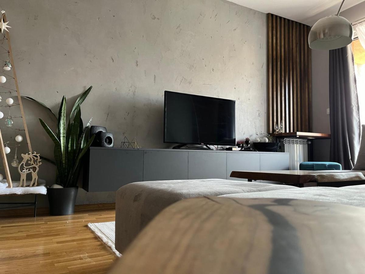 Porta Leks Apartment, Self Check-In, Own Parking Üsküp Dış mekan fotoğraf