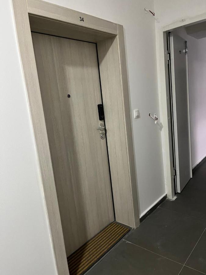 Porta Leks Apartment, Self Check-In, Own Parking Üsküp Dış mekan fotoğraf