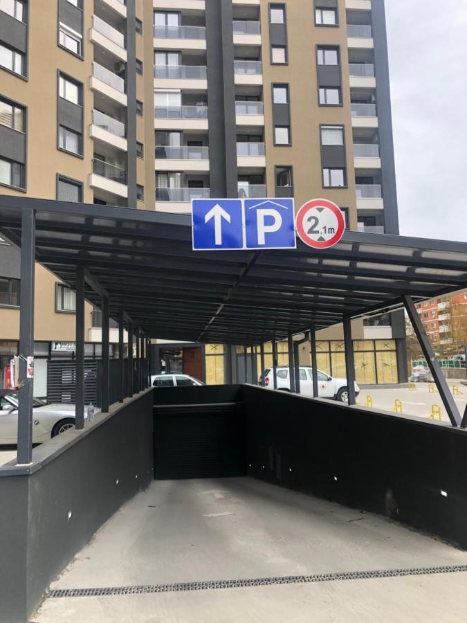 Porta Leks Apartment, Self Check-In, Own Parking Üsküp Dış mekan fotoğraf