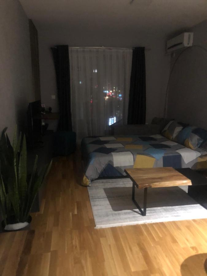 Porta Leks Apartment, Self Check-In, Own Parking Üsküp Dış mekan fotoğraf