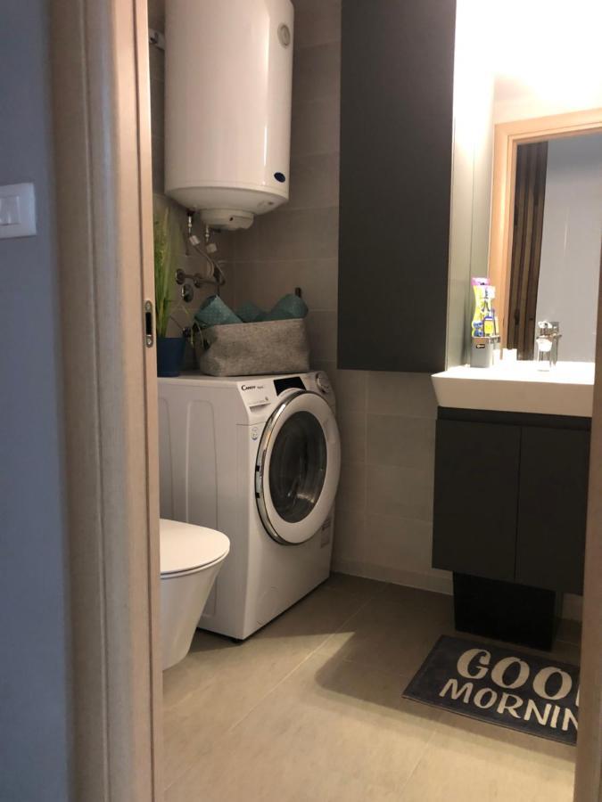 Porta Leks Apartment, Self Check-In, Own Parking Üsküp Dış mekan fotoğraf
