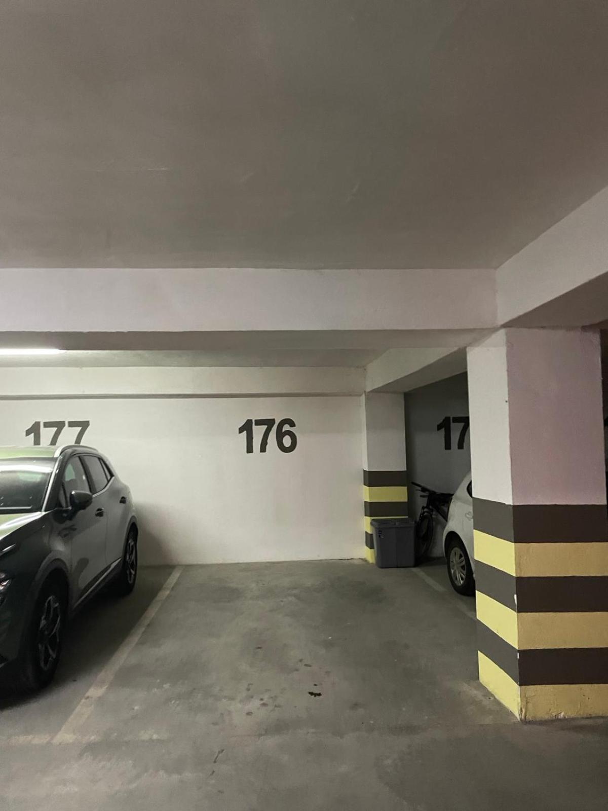 Porta Leks Apartment, Self Check-In, Own Parking Üsküp Dış mekan fotoğraf